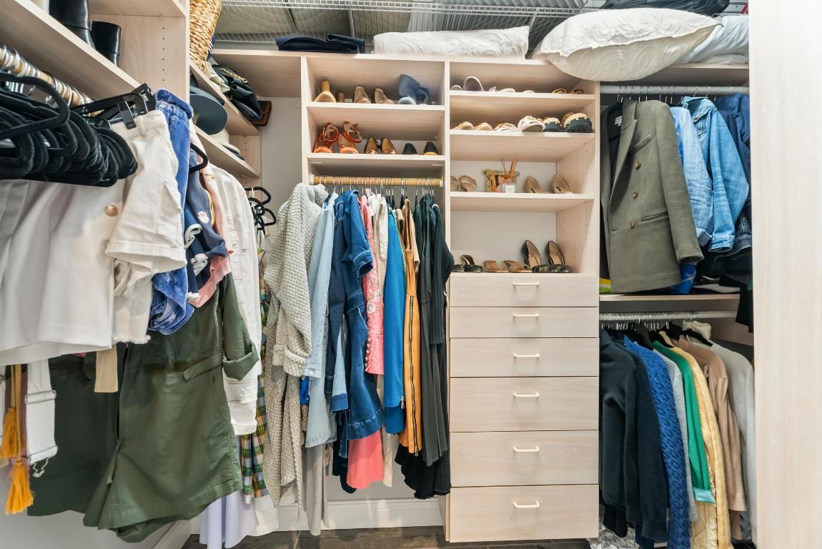 BAY POINTE - Residential