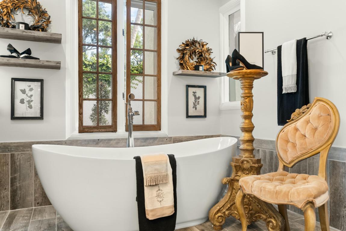 BAY POINTE - Residential