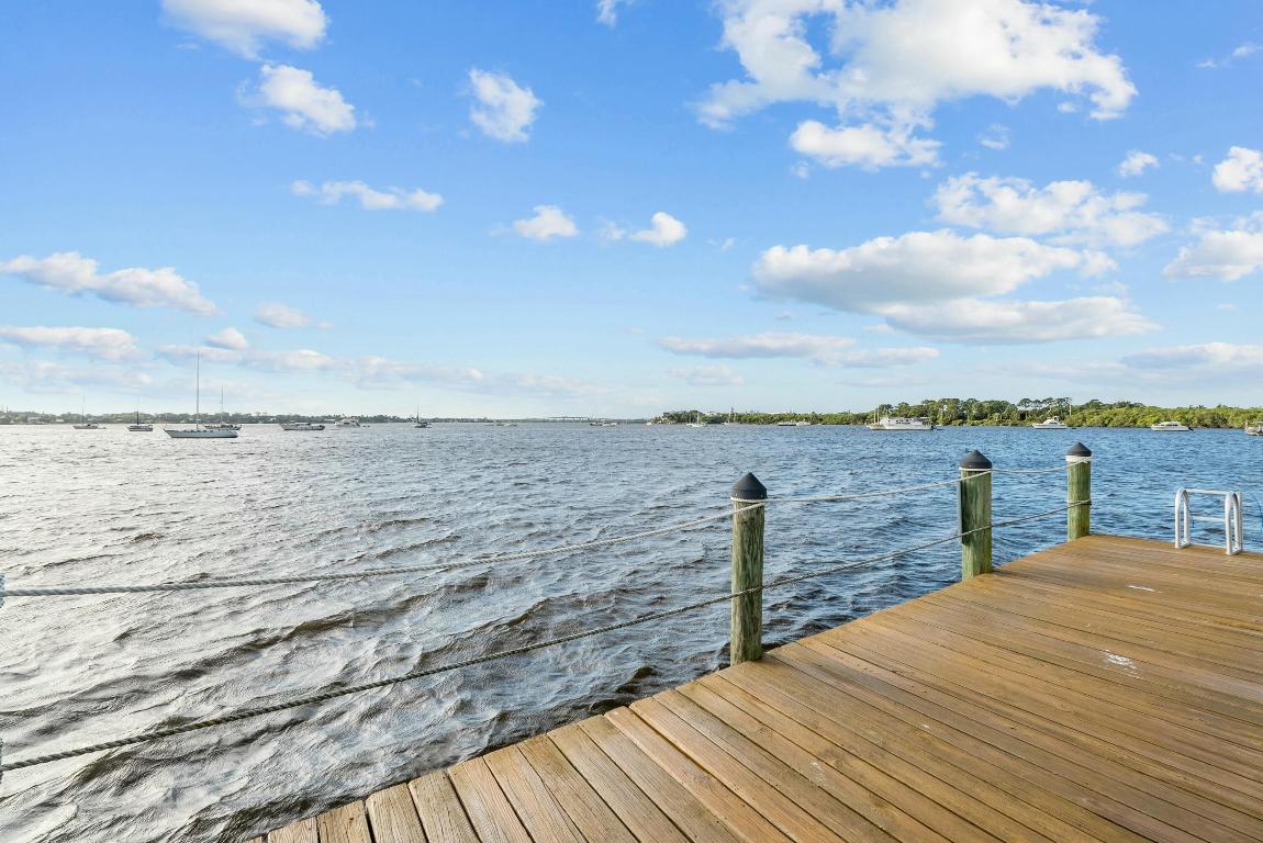 BAY POINTE - Residential