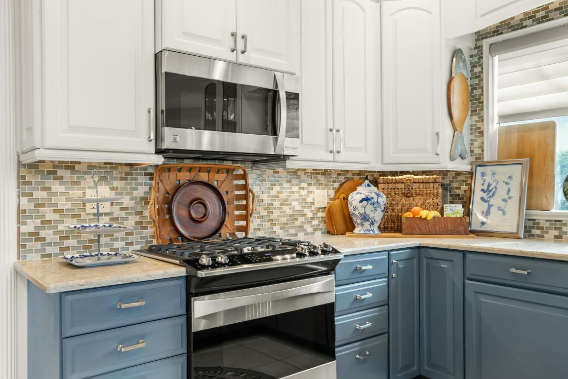 BAY POINTE - Residential