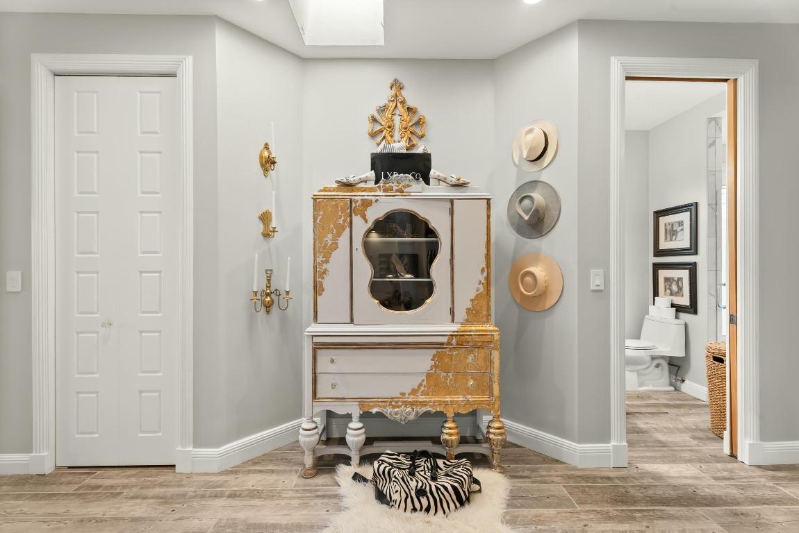 BAY POINTE - Residential