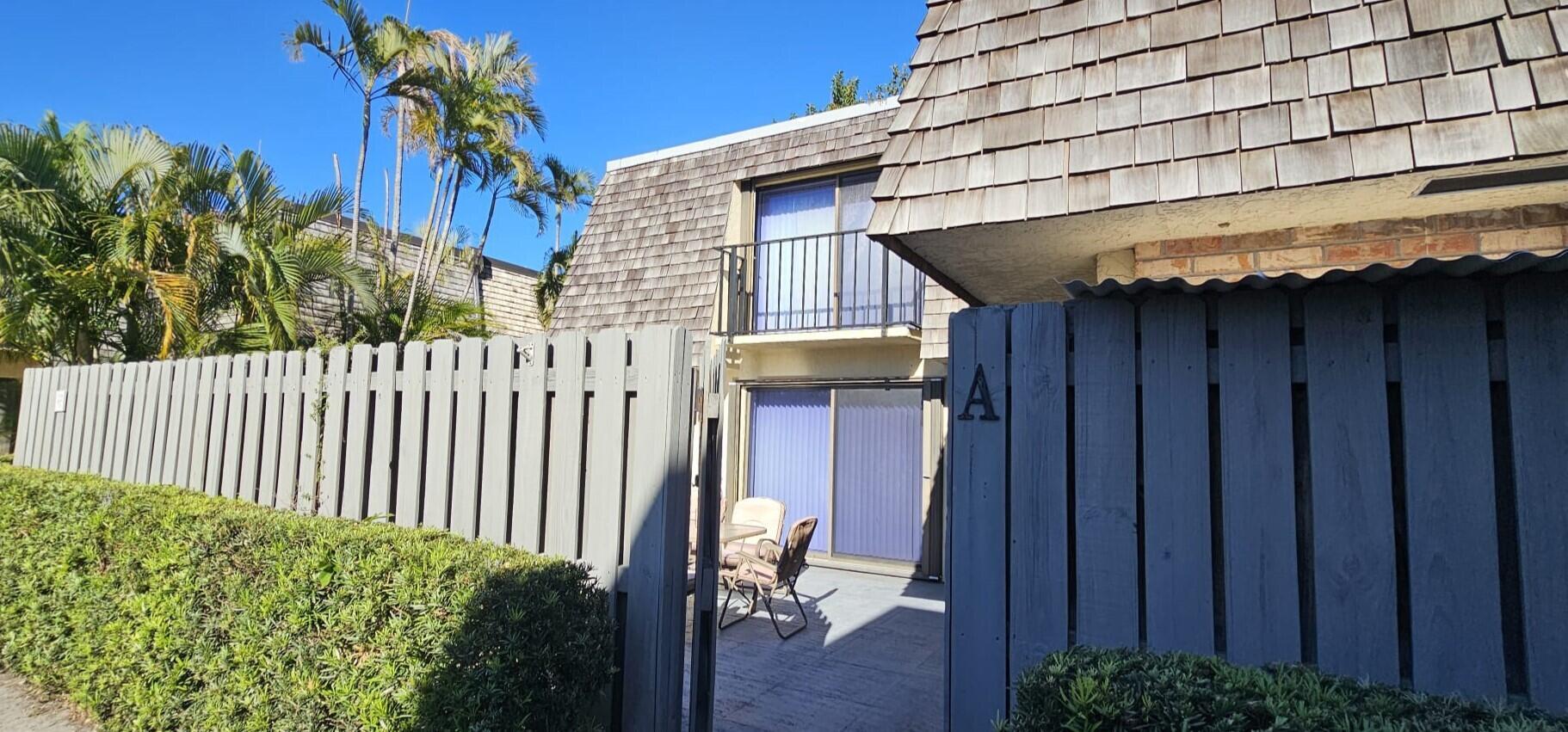 View photos, virtual tours, details... 335 S Waverly Place 7a