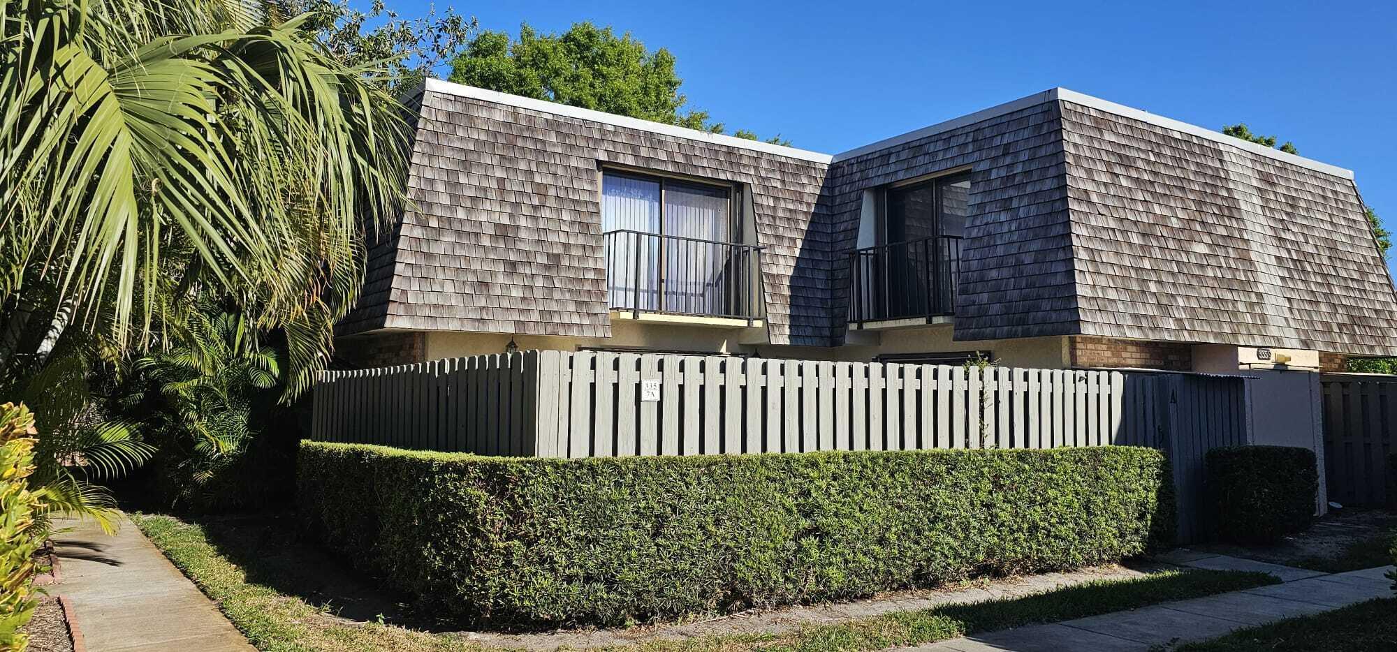 View photos, virtual tours, details... 335 S Waverly Place 7a
