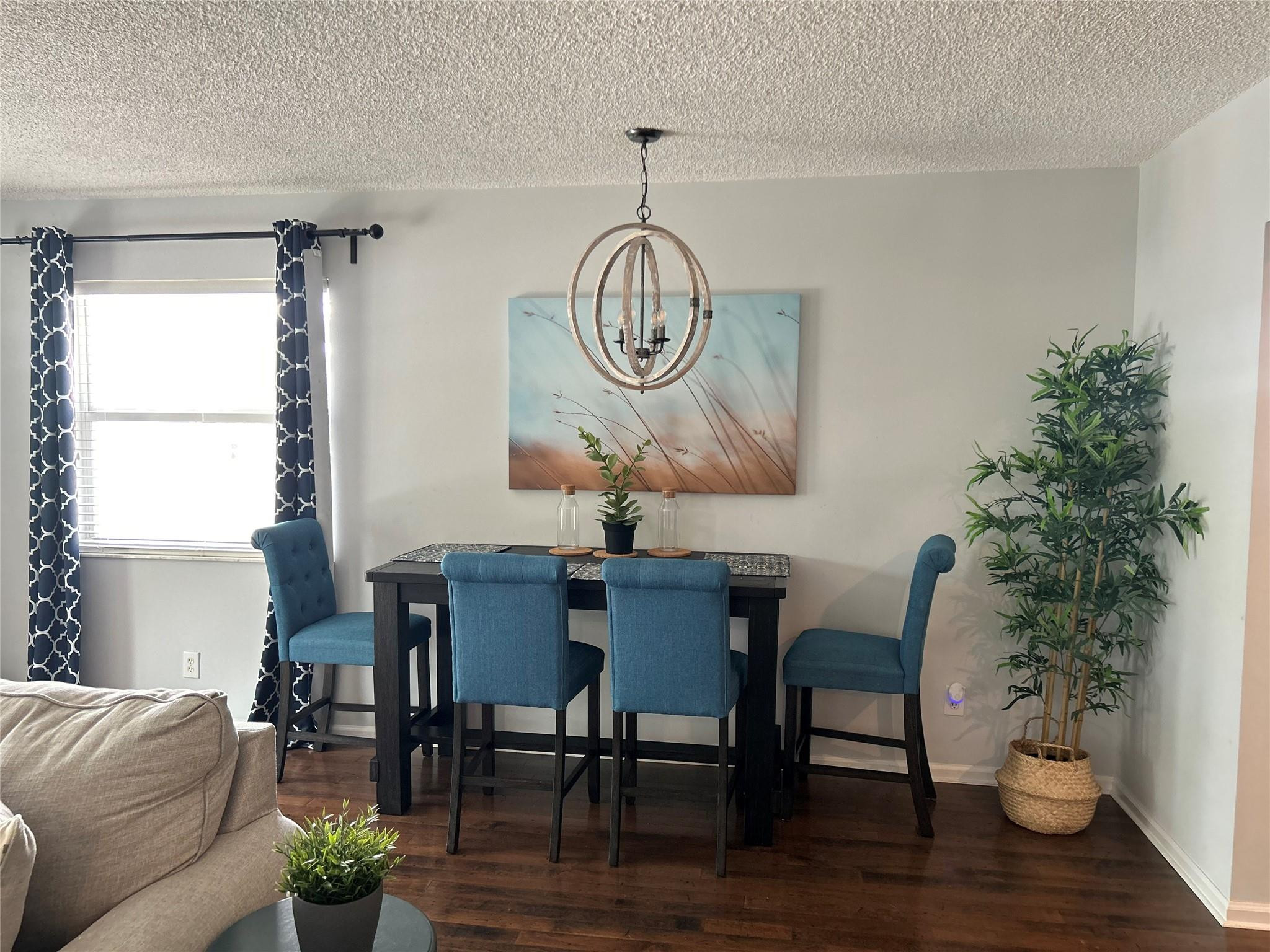 BARBICAN CONDO - Residential Lease
