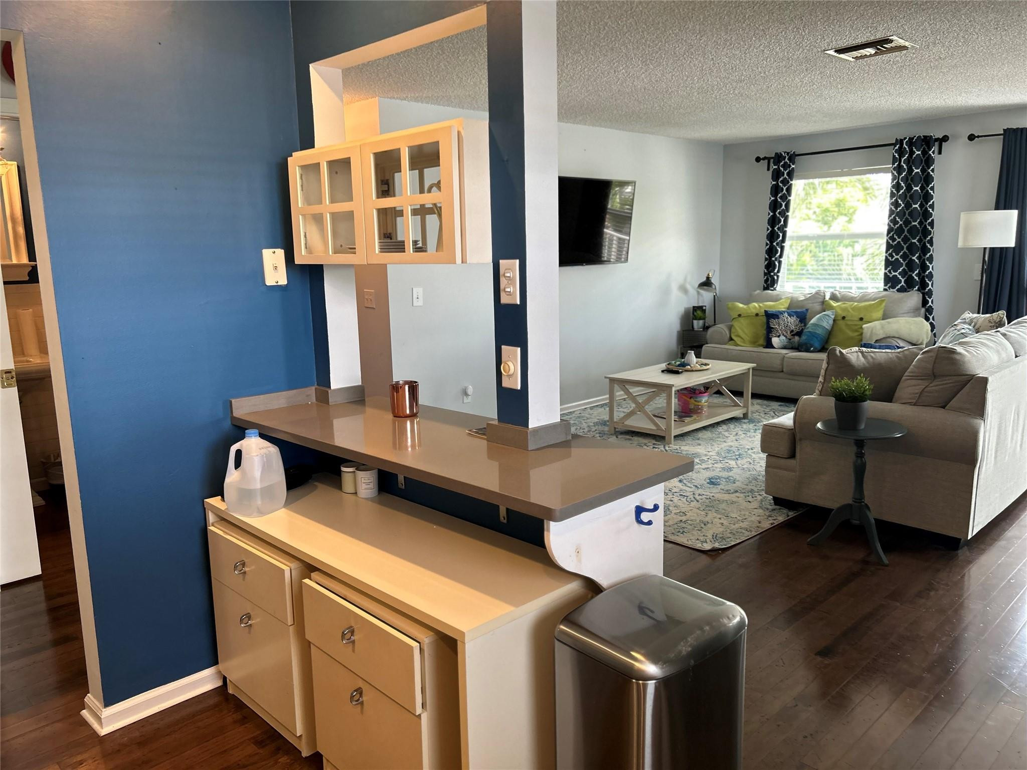 BARBICAN CONDO - Residential Lease