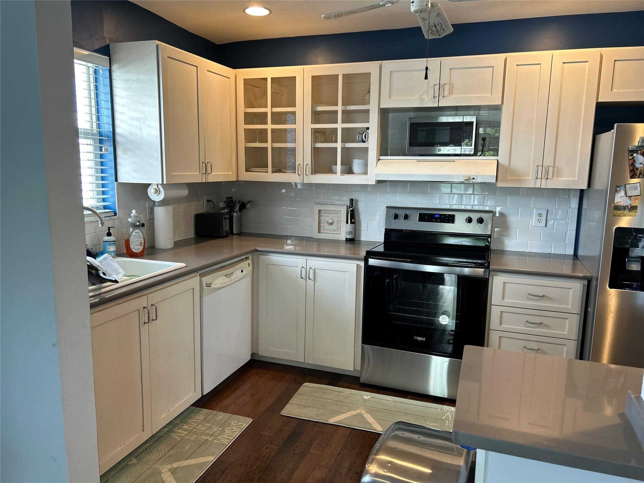 BARBICAN CONDO - Residential Lease