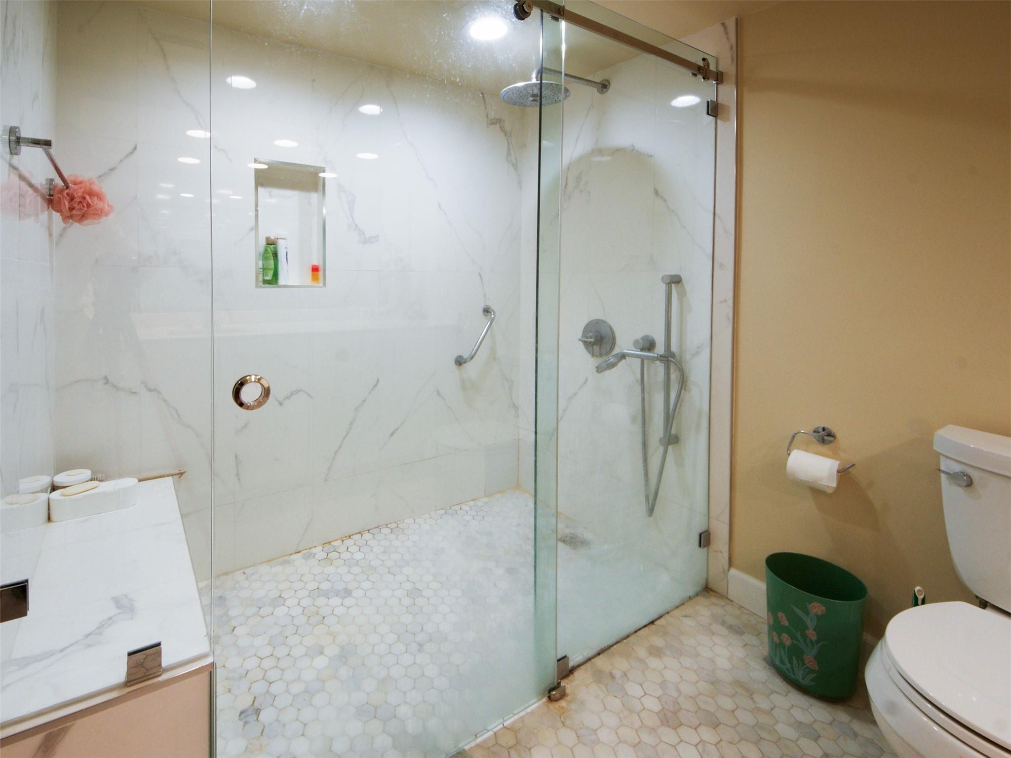 The Envoy - Residential