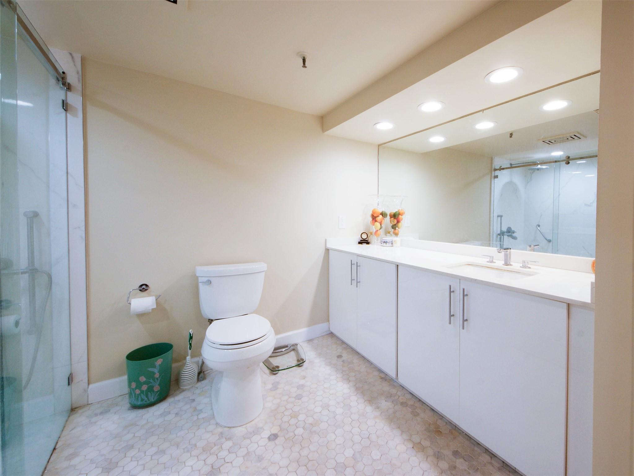 The Envoy - Residential