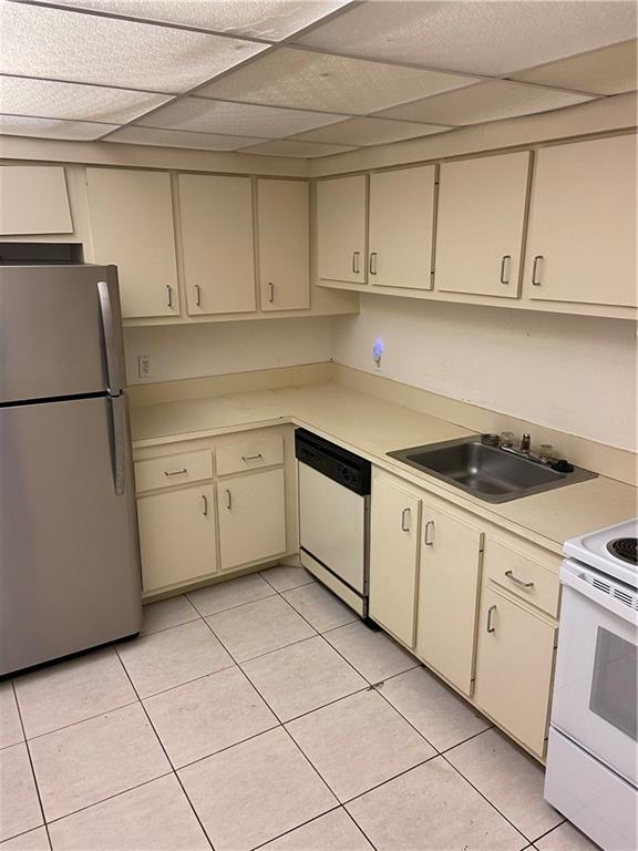 Inverrary Gardens - Residential