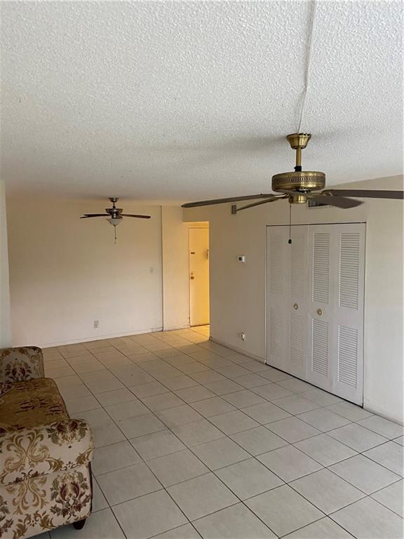 Inverrary Gardens - Residential