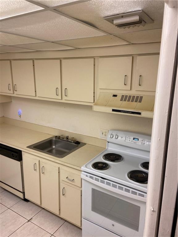 Inverrary Gardens - Residential