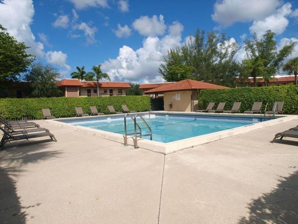 Photo of 21915 Lake Forest Circle #201, Boca Raton, FL 33433 (MLS # R10896171)