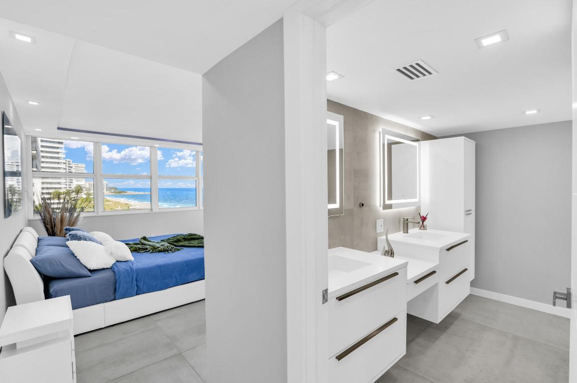 WHITEHALL - Residential