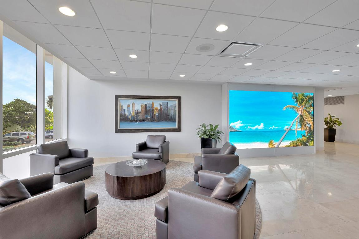 WHITEHALL - Residential