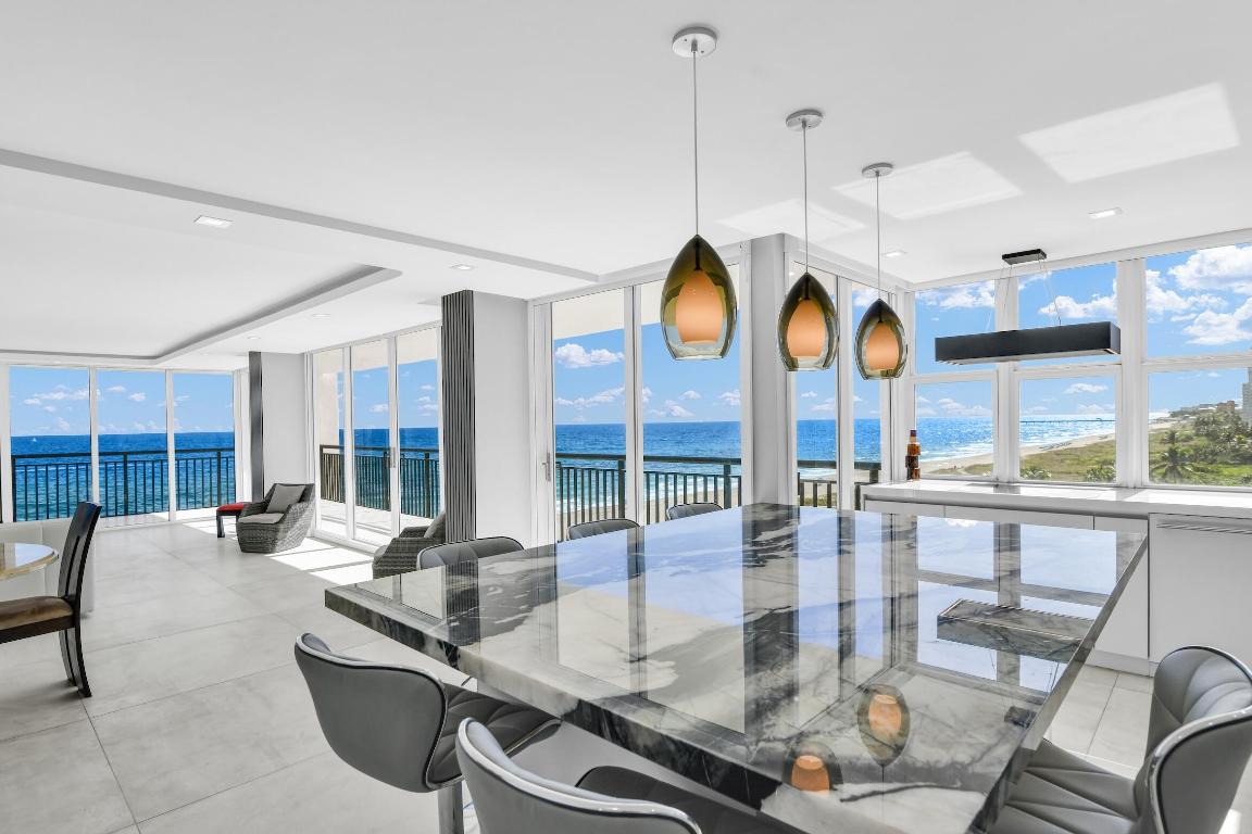 WHITEHALL - Residential