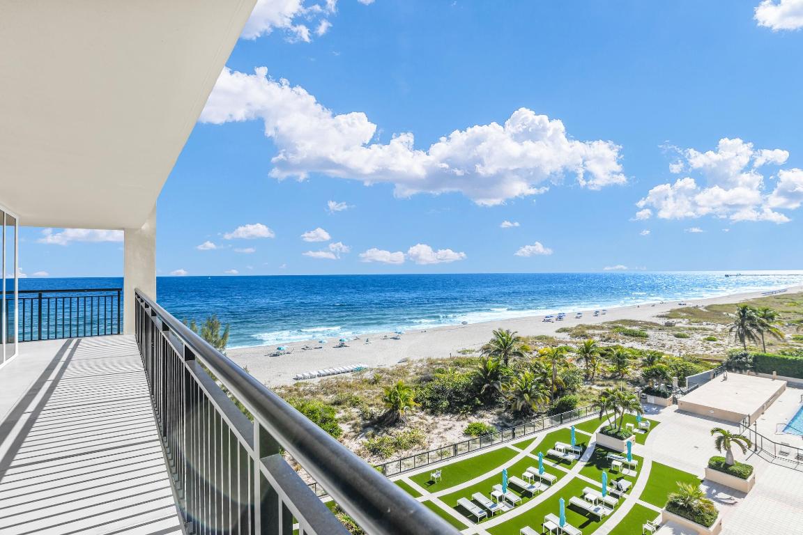 WHITEHALL - Residential