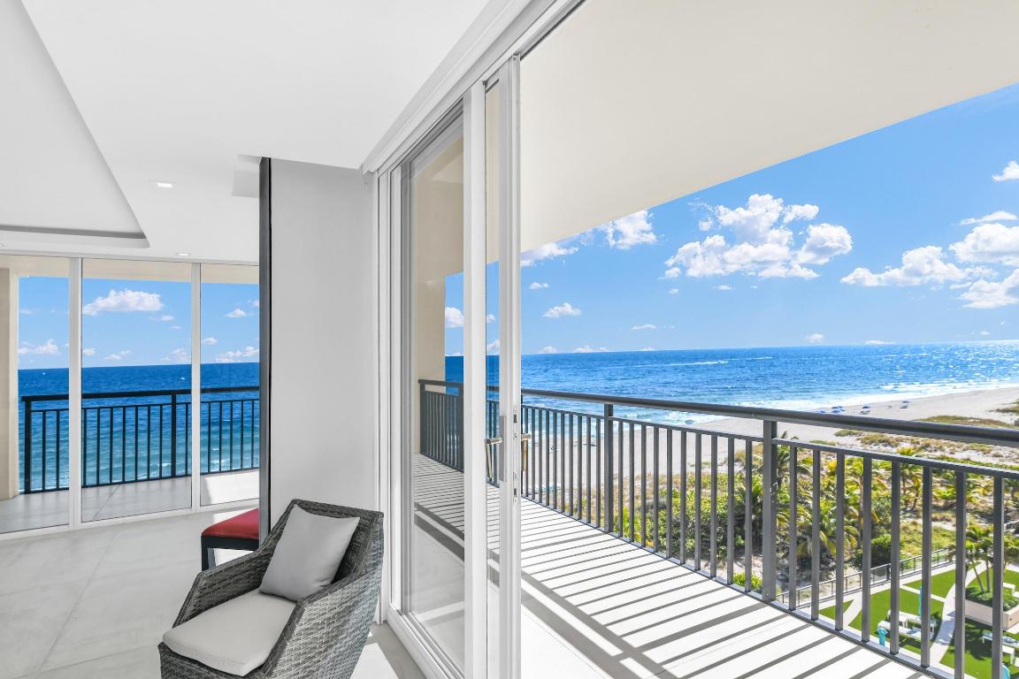 WHITEHALL - Residential