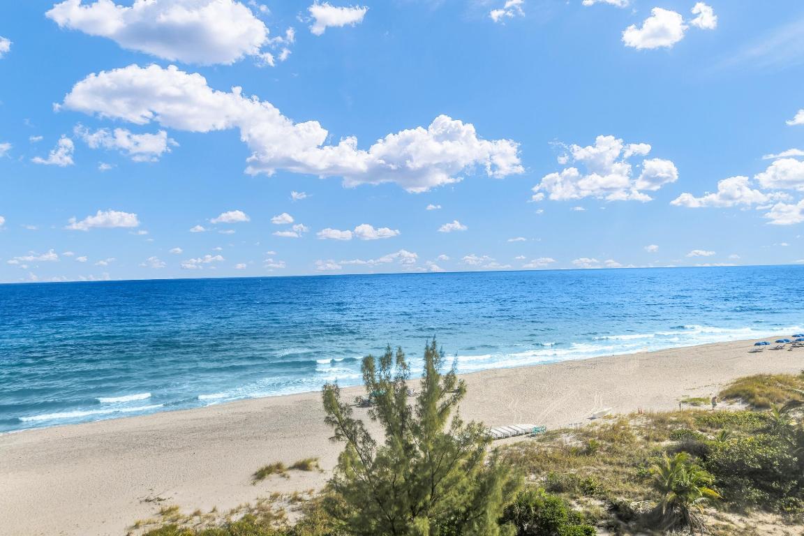 WHITEHALL - Residential