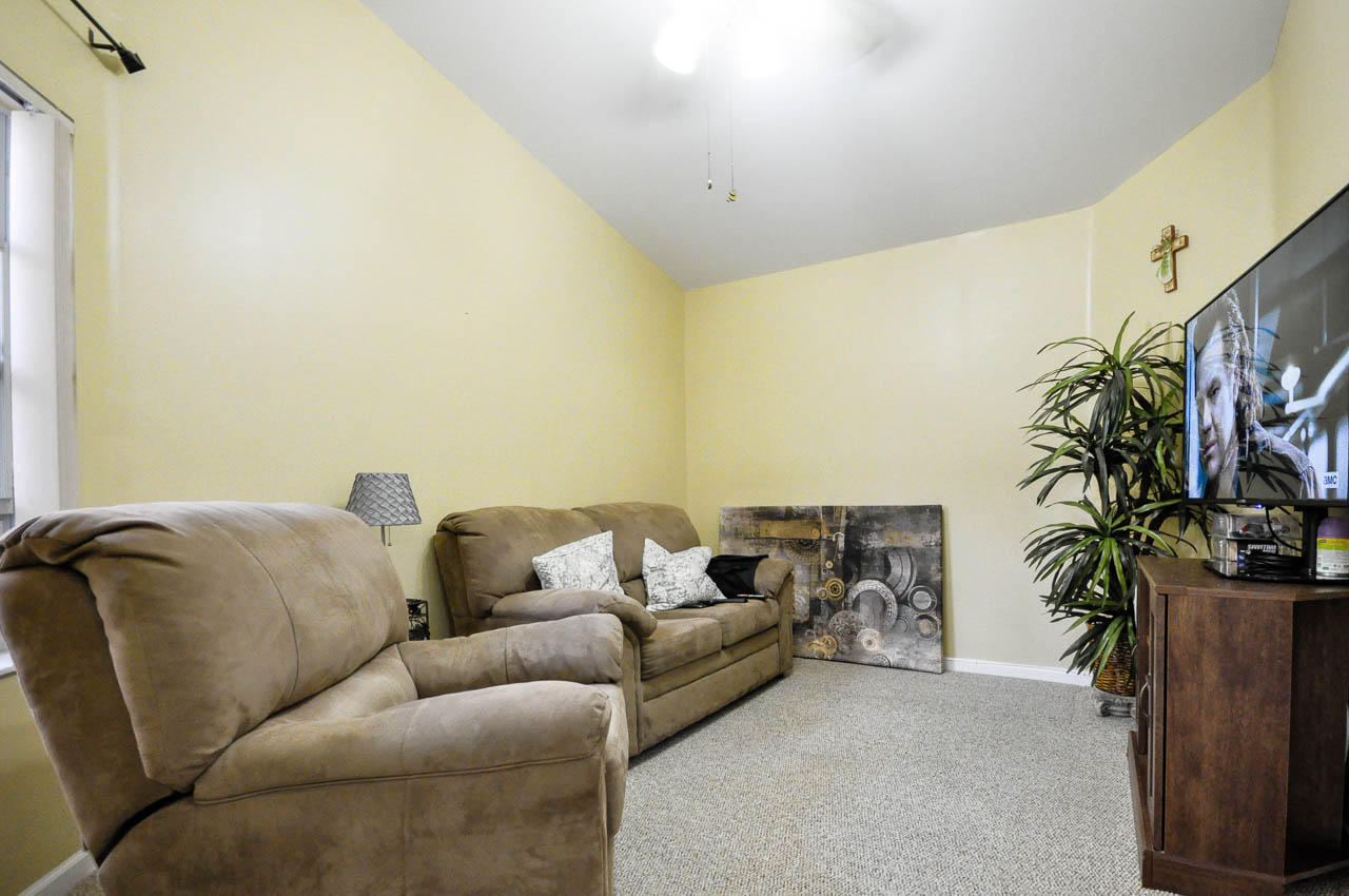 WELLINGTONS EDGE PAR 78 - Residential Lease