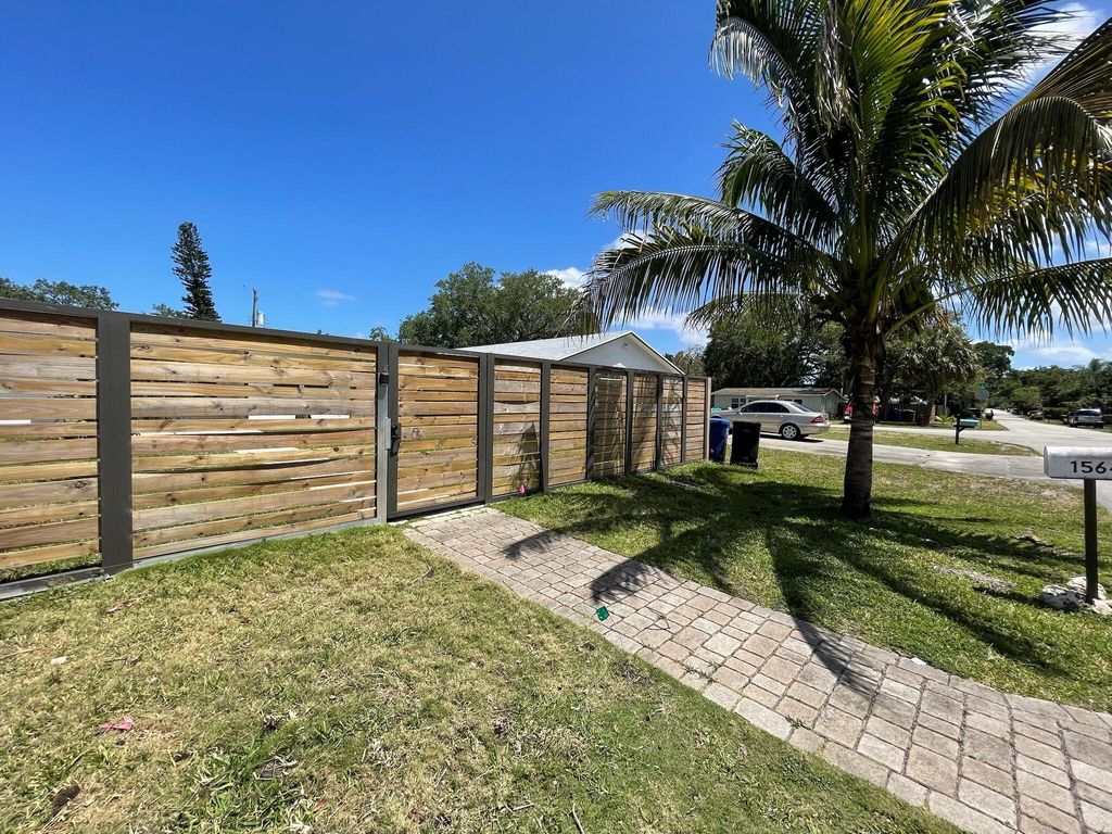 Photo of 1564 SW 28th Terrace #1564, Fort Lauderdale, FL 33312 (MLS # R11122513)