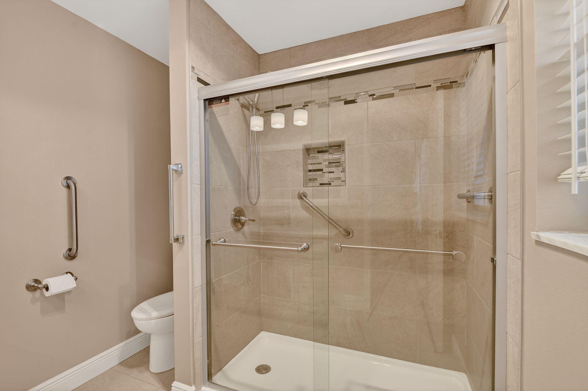 COVERED BRIDGE CONDO - Residential