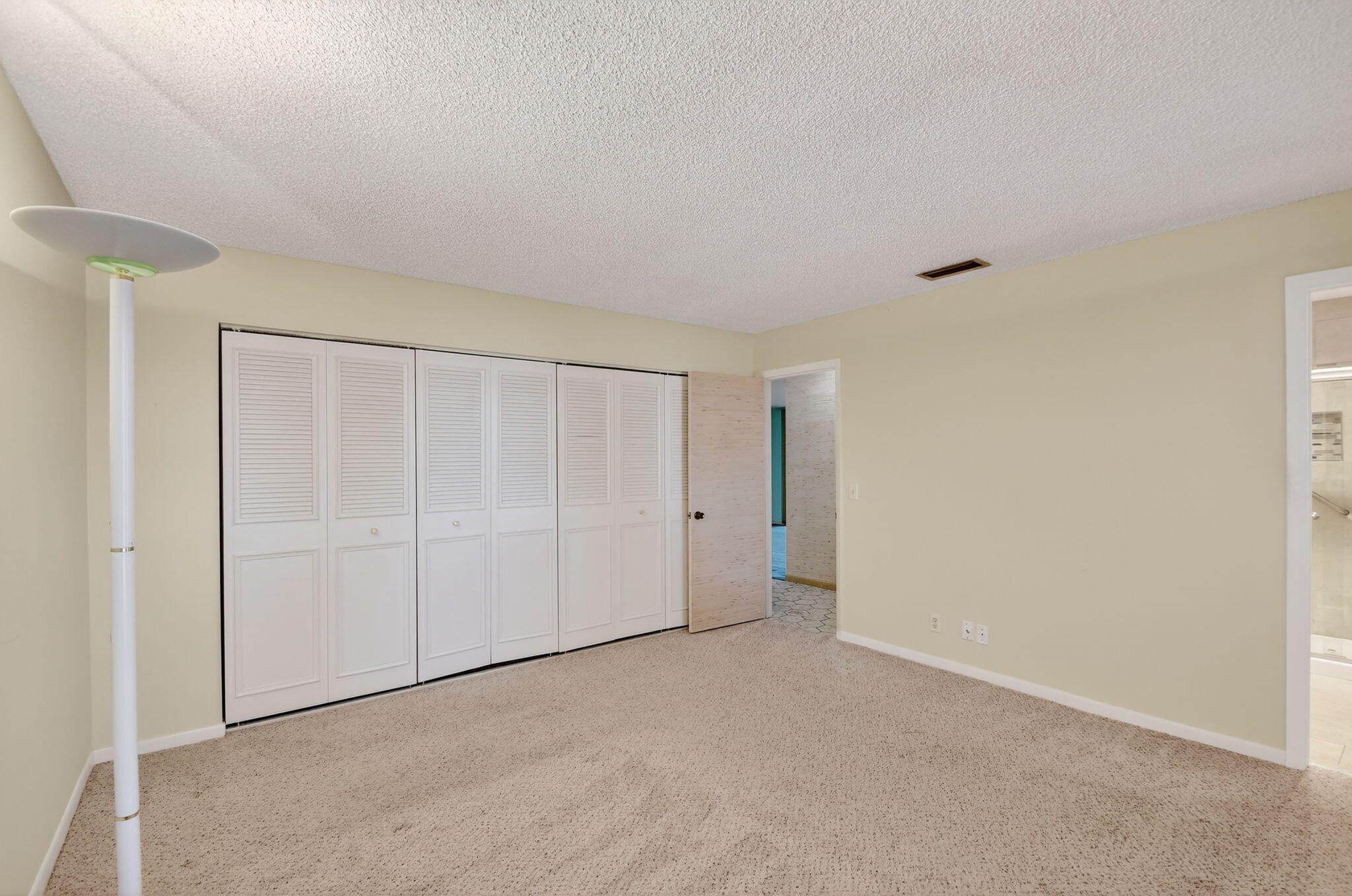 COVERED BRIDGE CONDO - Residential