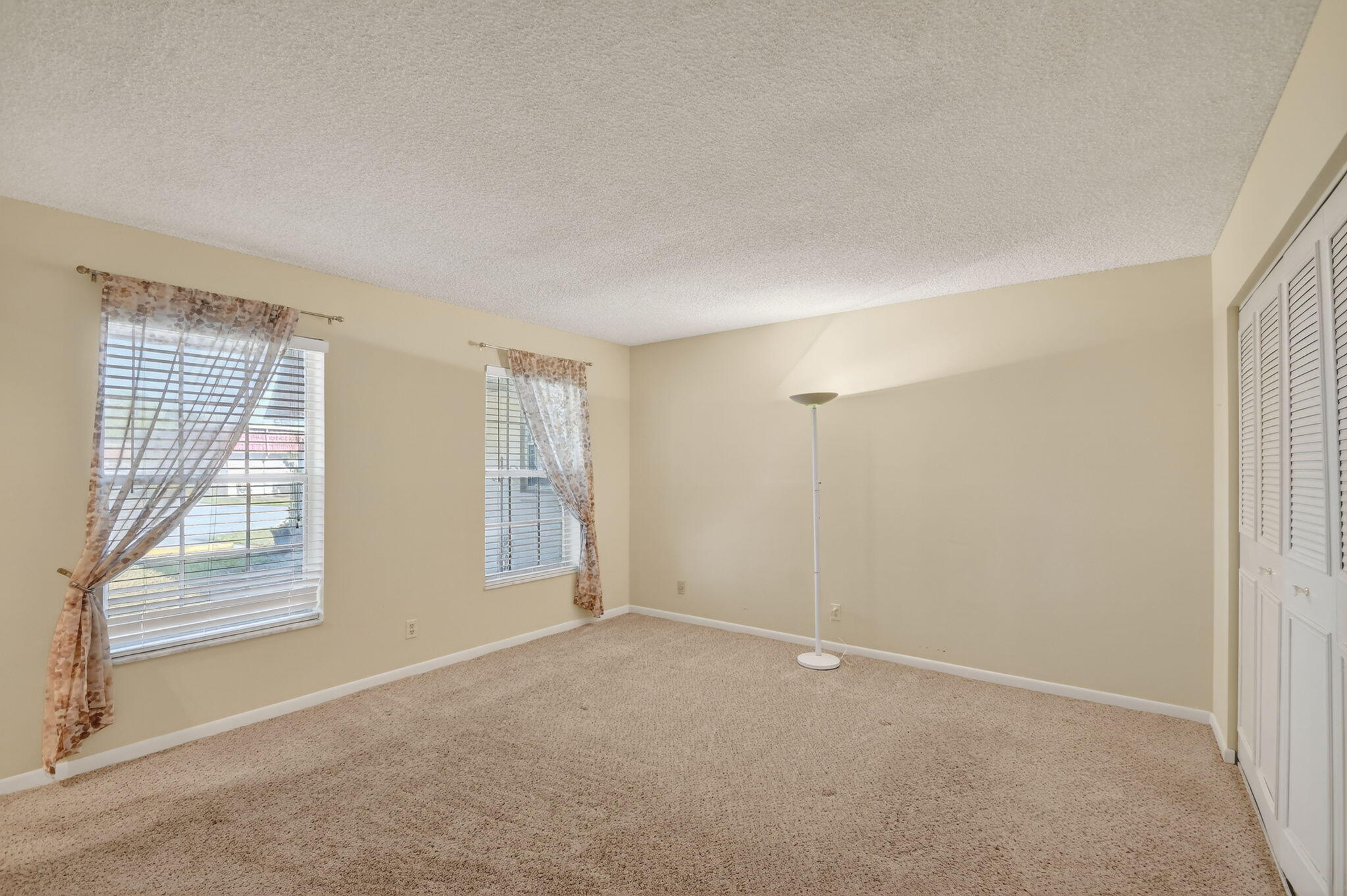 COVERED BRIDGE CONDO - Residential