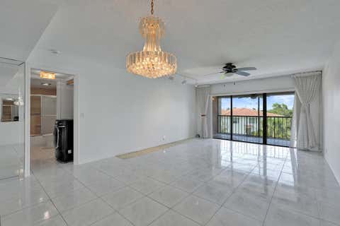 Tiny photo for 4100 TIVOLI Court #304, Lake Worth, FL 33467 (MLS # B26054372)