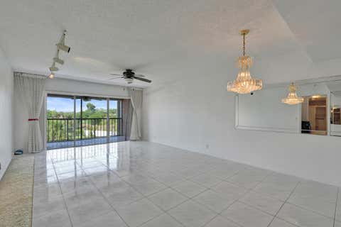Tiny photo for 4100 TIVOLI Court #304, Lake Worth, FL 33467 (MLS # B26054372)