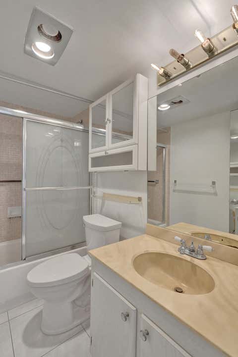 Tiny photo for 4100 TIVOLI Court #304, Lake Worth, FL 33467 (MLS # B26054372)