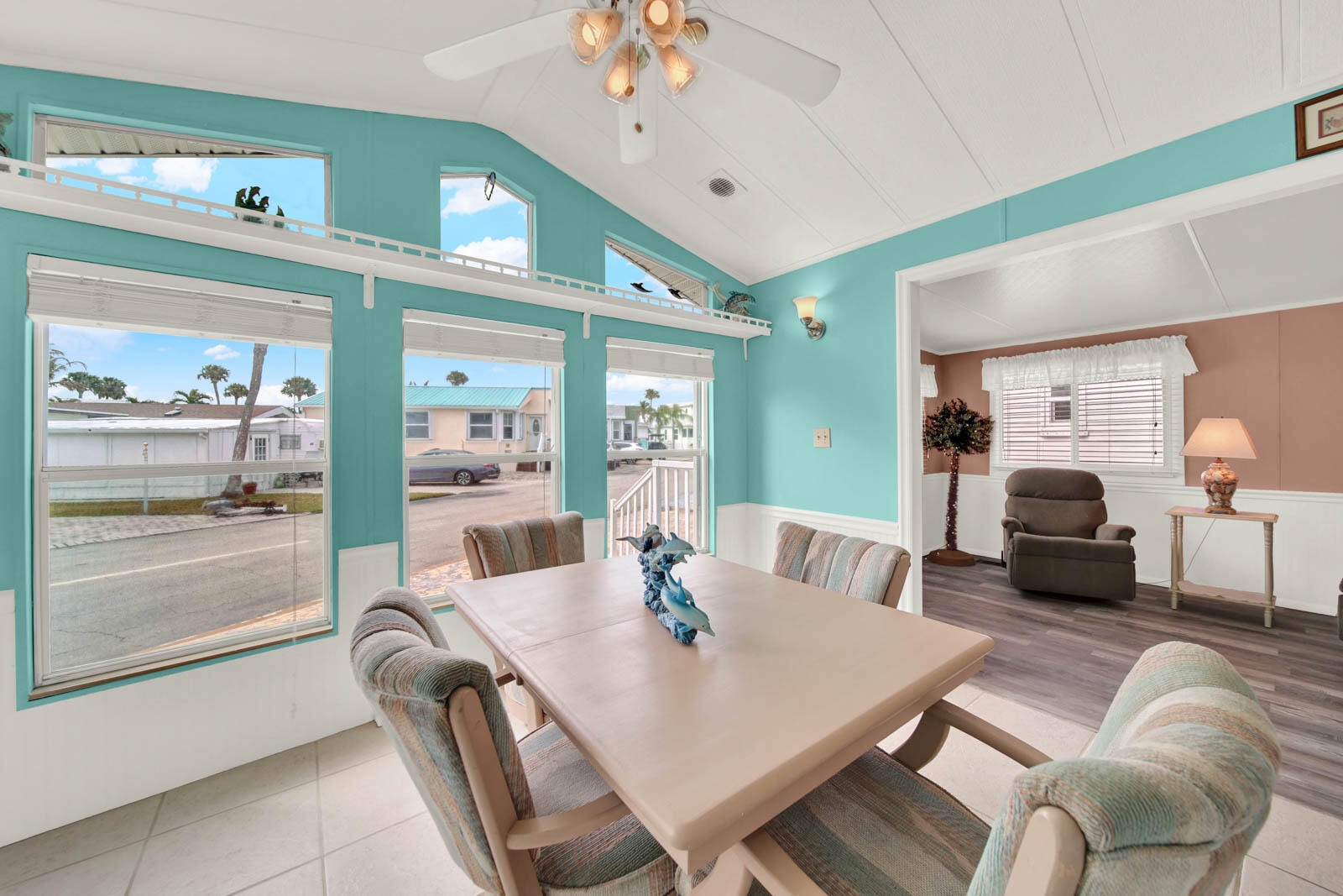 HOLIDAY OUT AT ST LUCIE SECTION B - Residential