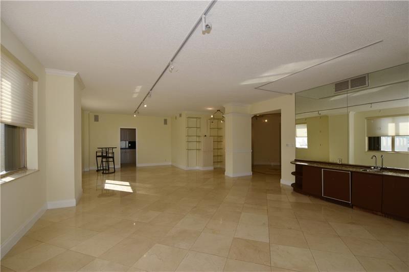 Prince George Condo - Residential