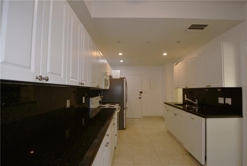 Prince George Condo - Residential