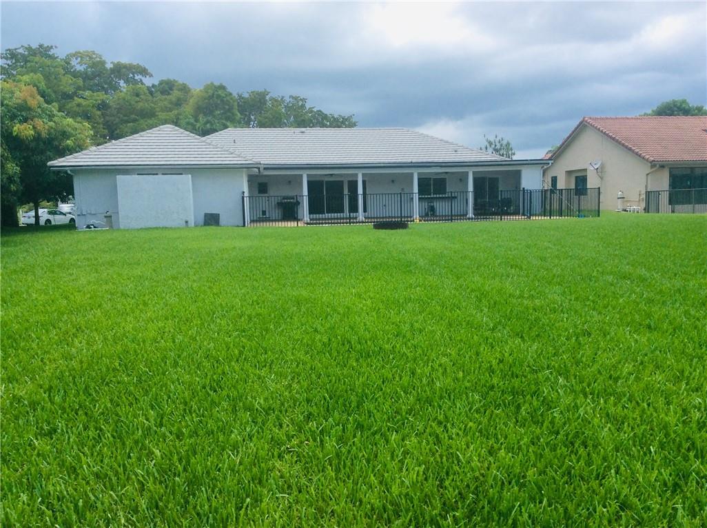 Cypress Glen 104-26 B - Residential