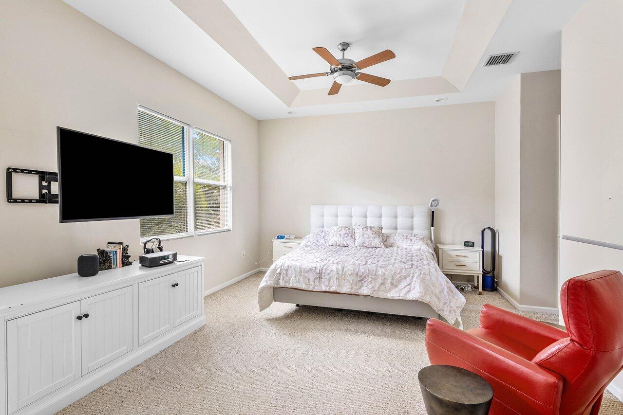 HIGHLAND GROVE ESTATES - Residential