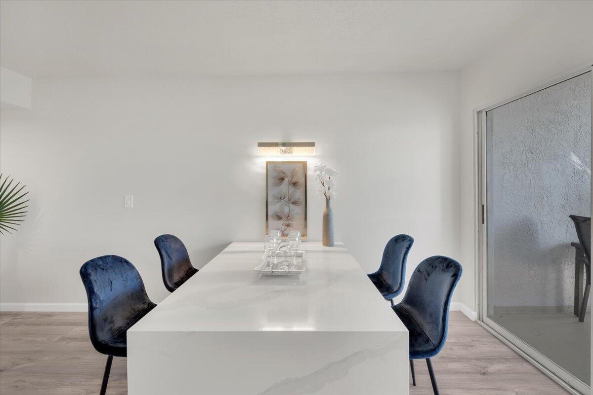 275 Palm Avenue B304