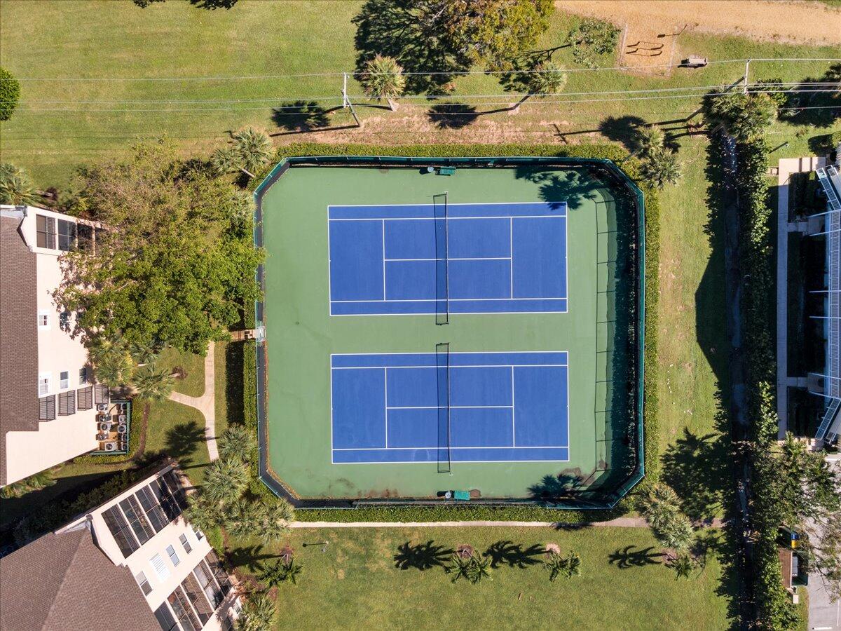 JUPITER BAY EAST CONDO - Residential