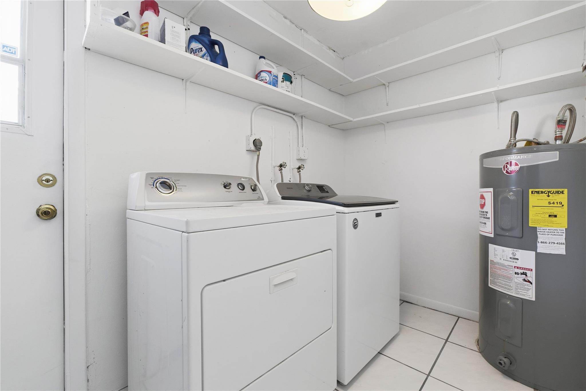 Paradise Gardens Sec 4 76 - Residential