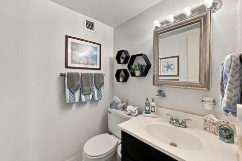 Tiny photo for 322 BUCHANAN Street #809, Hollywood, FL 33019 (MLS # B26079991)
