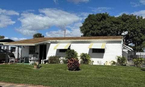 PALM BEACH COUNTY FLORIDA COMING SOON LISTINGS 1040 W 1st Street Riviera Beach FL 33404