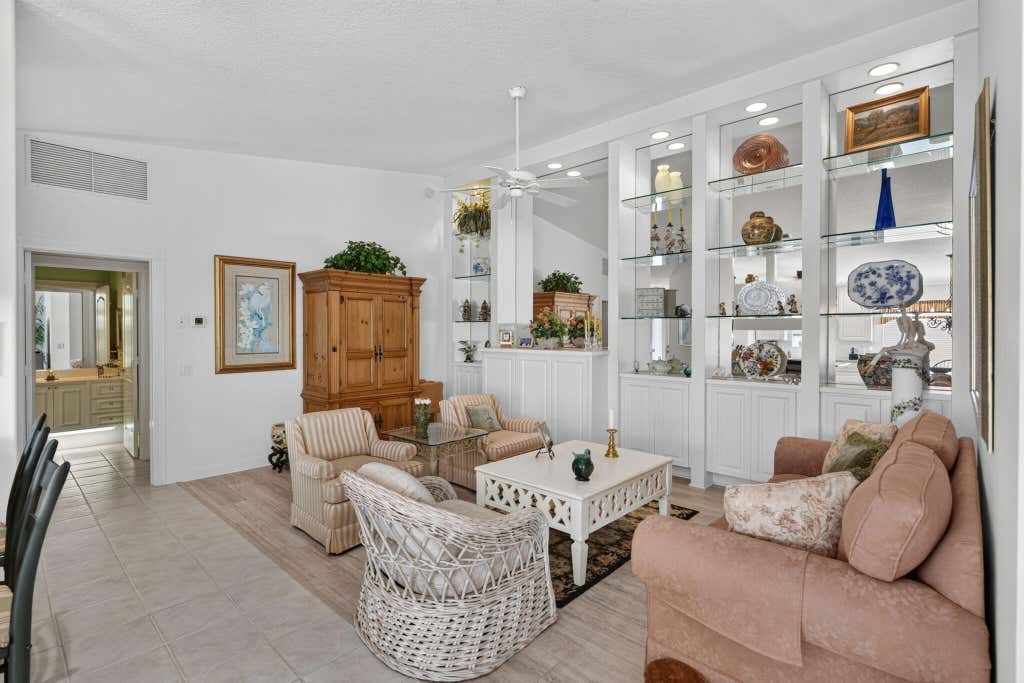 Photo of 3483 SE CORMORANT Place, Hobe Sound, FL 33455 (MLS # B26057547)