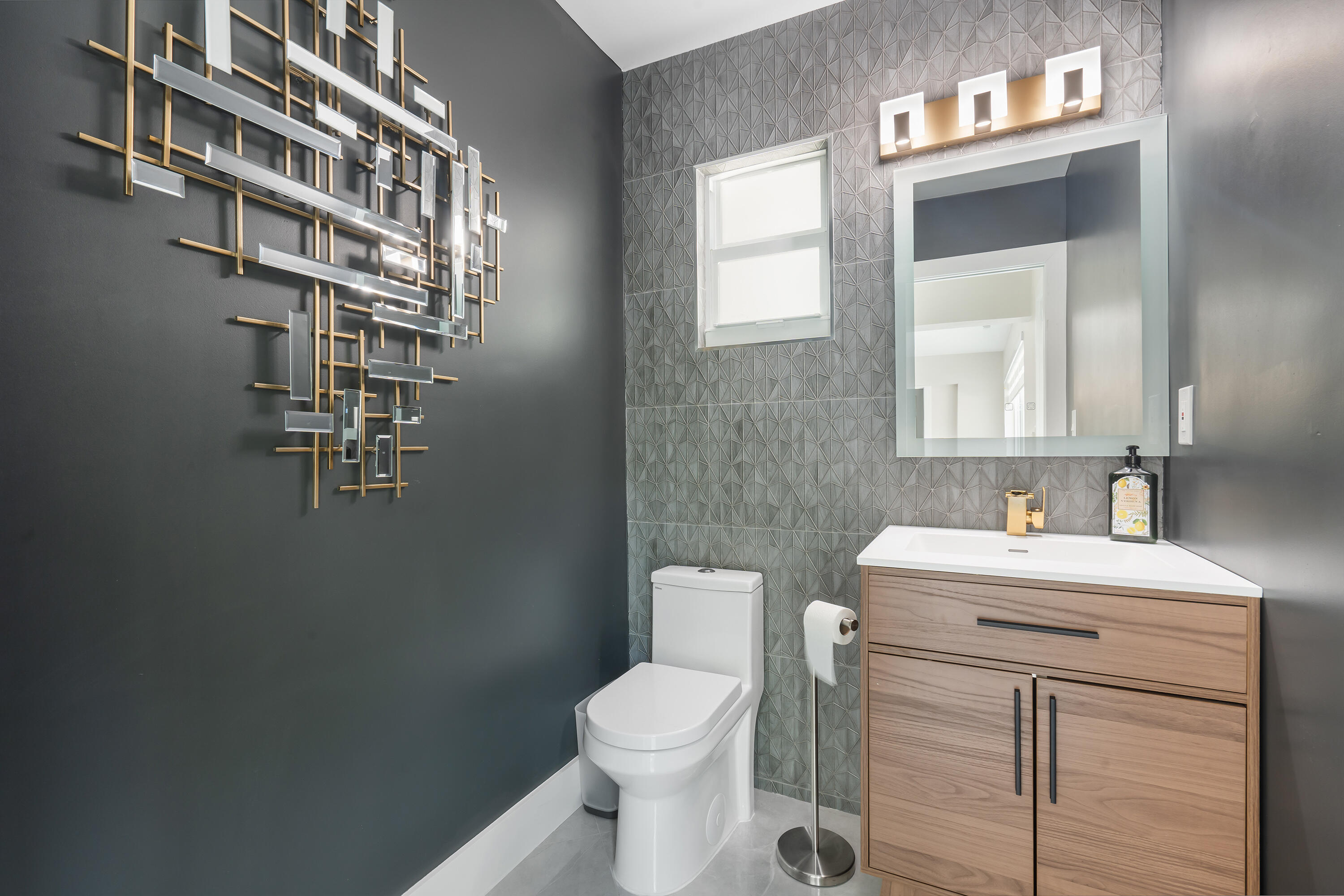 FLORANADA RIDGE SEC - Residential