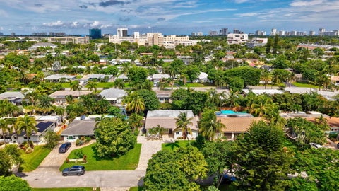 Tiny photo for 4760 NE 17th Avenue, Oakland Park, FL 33334 (MLS # B26004229)