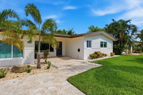 Tiny photo for 4760 NE 17th Avenue, Oakland Park, FL 33334 (MLS # B26004229)