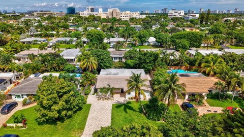 Tiny photo for 4760 NE 17th Avenue, Oakland Park, FL 33334 (MLS # B26004229)