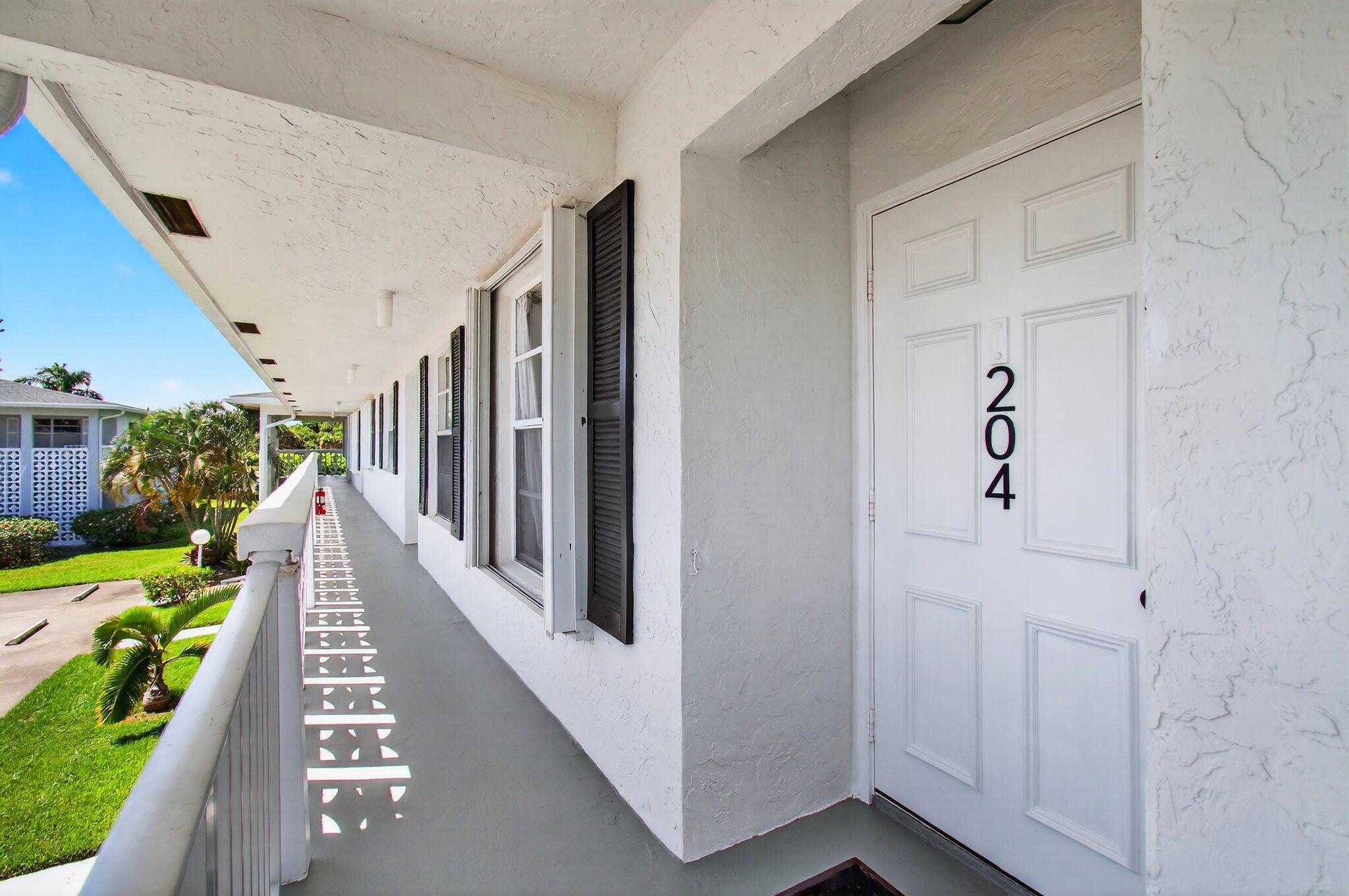 2825 SW 13th Street 204