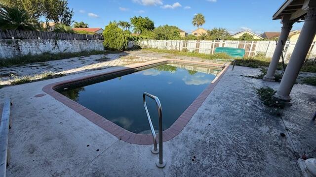 SANDALFOOT COVE SEC 9 - Residential