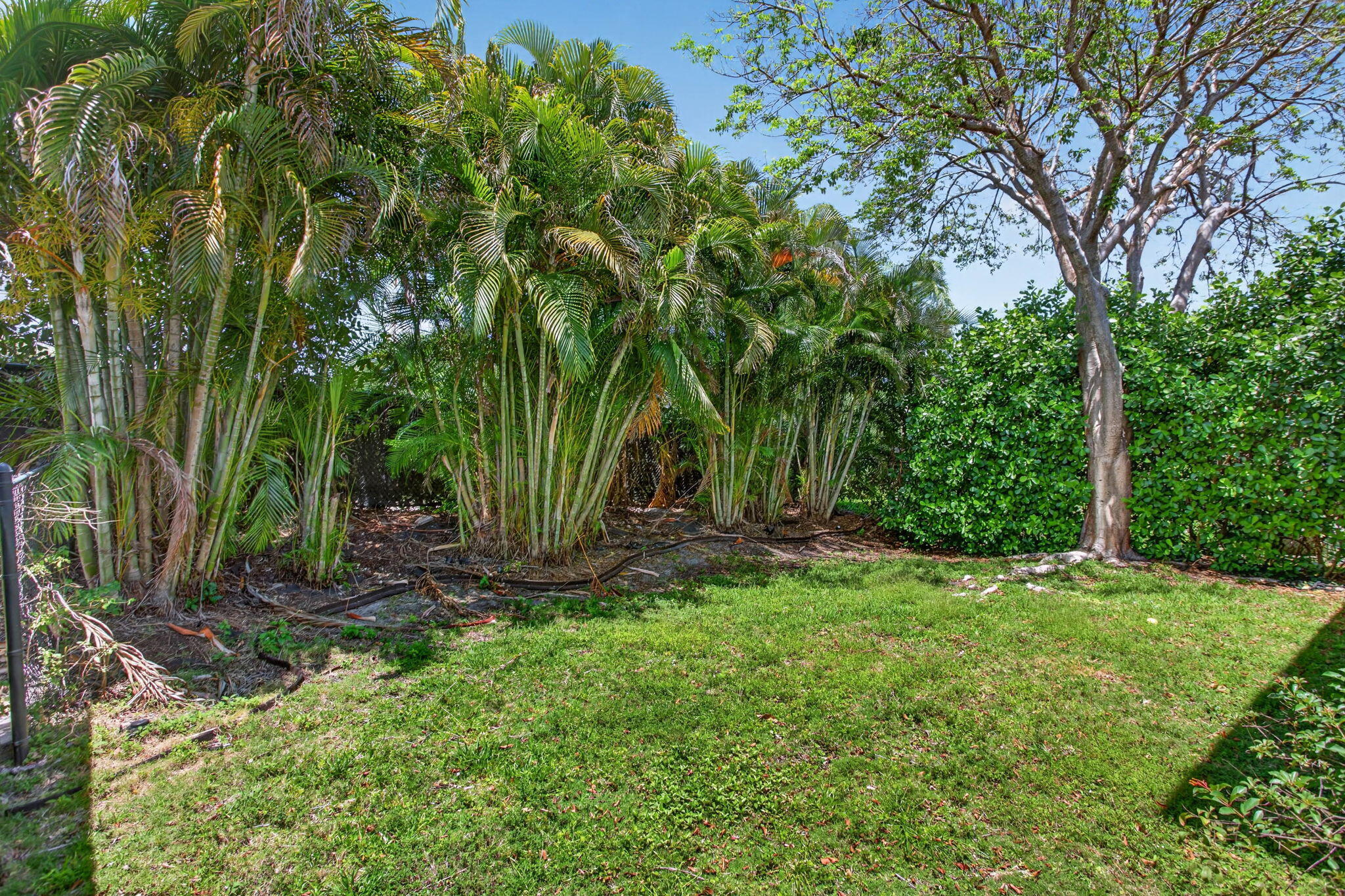 REGENCY LAKES AT COCONUT CREEK - Residential