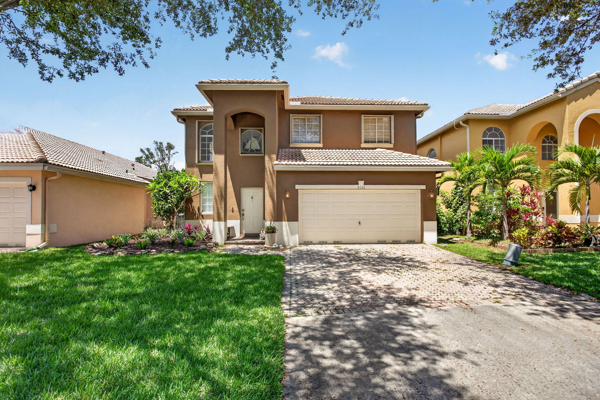REGENCY LAKES AT COCONUT CREEK - Residential