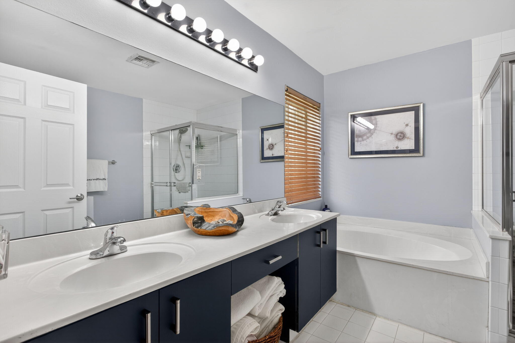 REGENCY LAKES AT COCONUT CREEK - Residential